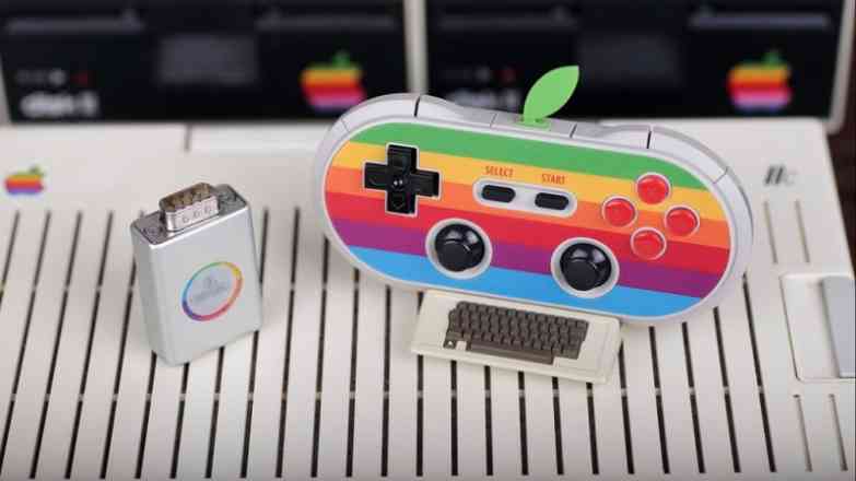 Read more about the article Ap40 is the Coolest Video Game Controller in the World